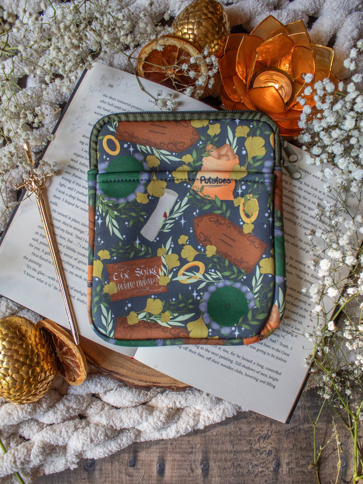 The Shire Neoprene E-Reader/ Tablet Sleeve