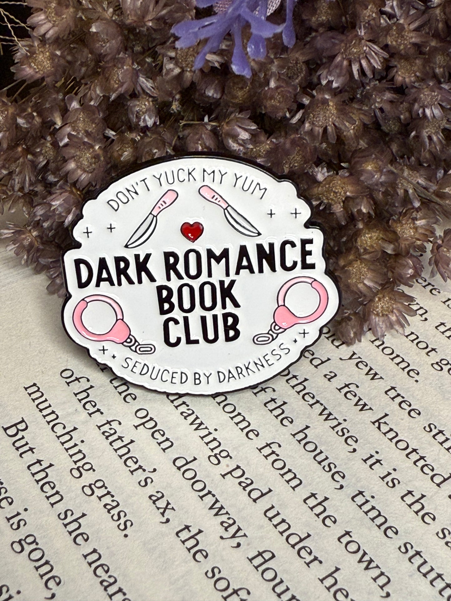 Dark romance BookClub Pin