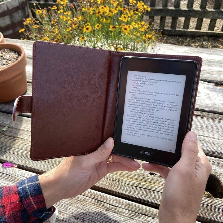 My Book Floral Green / Universal Fit Cover for all Kindle & eReaders