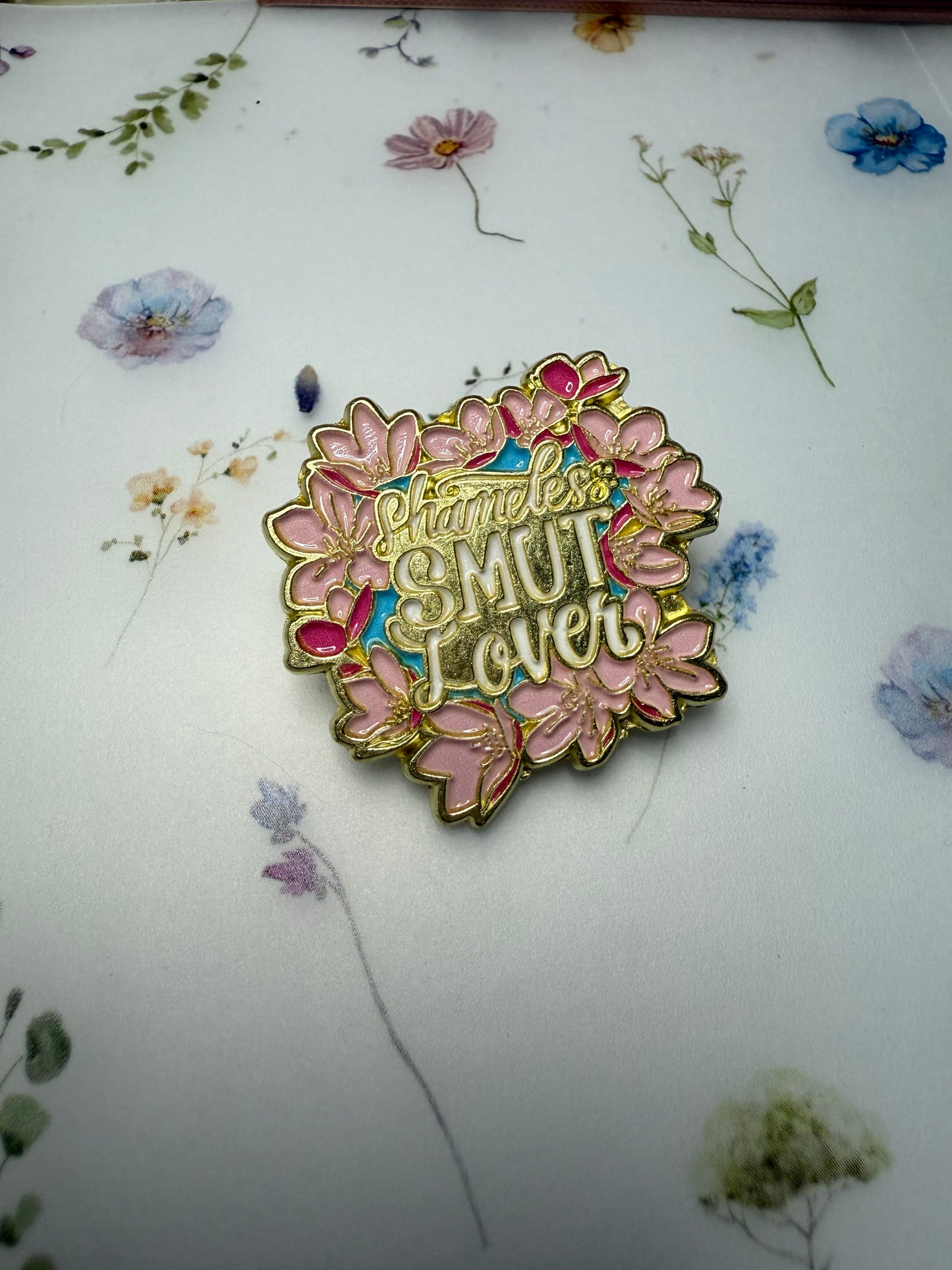 Shameless smut lover pin