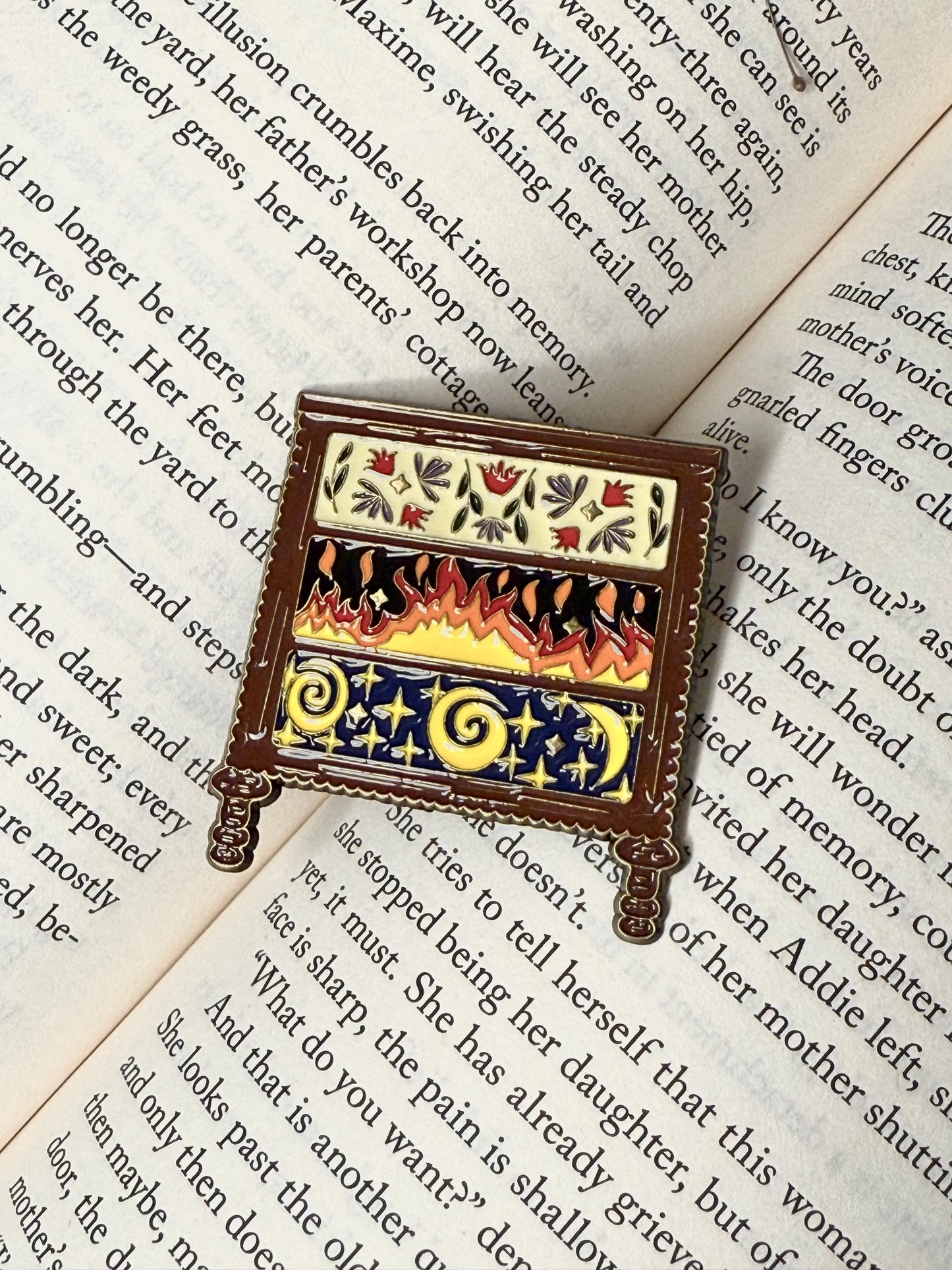 ACOTAR dresser pin