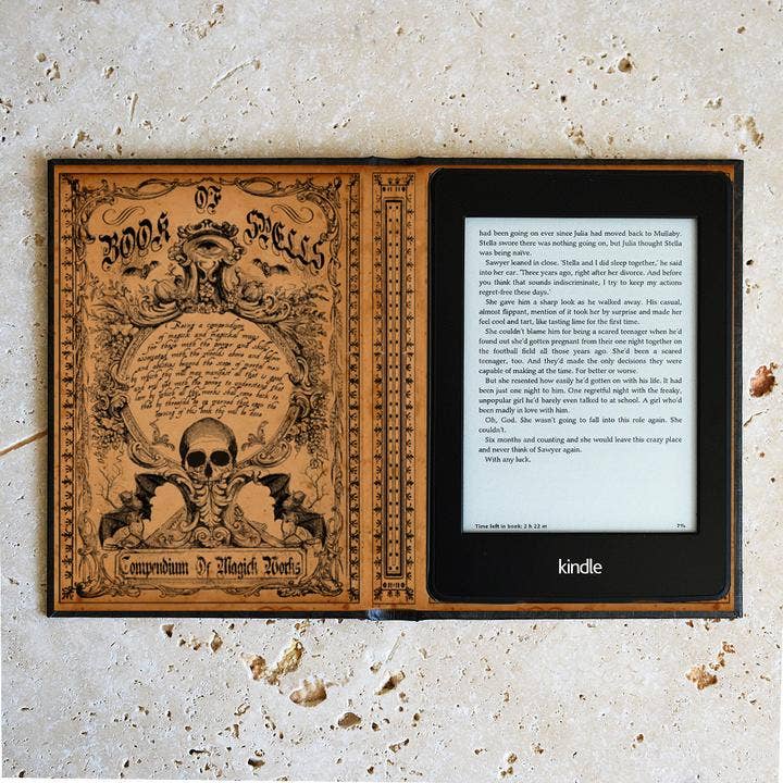 Grimoire Magic / Universal Fit Cover for all Kindle & eReaders
