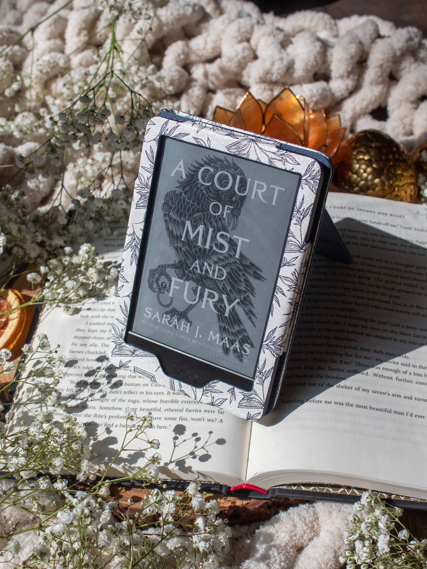 Kindle Case | Porcelain Books
