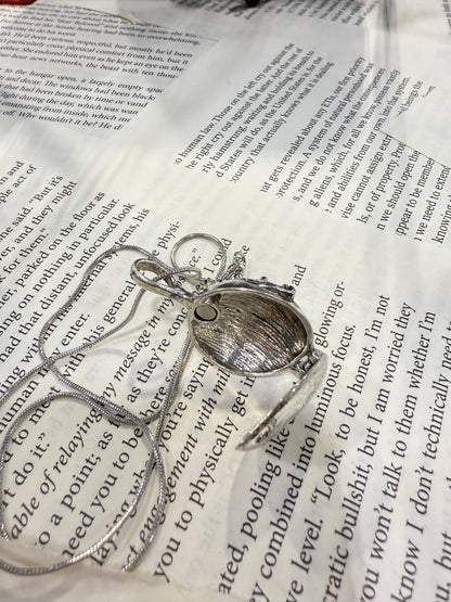 Elena Gilbert pendant
