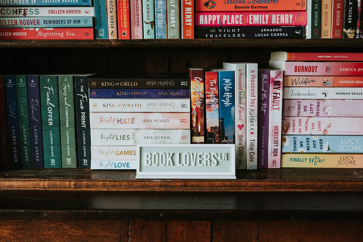 Book Lovers Ln Acrylic Shelf Sign w/ Stand