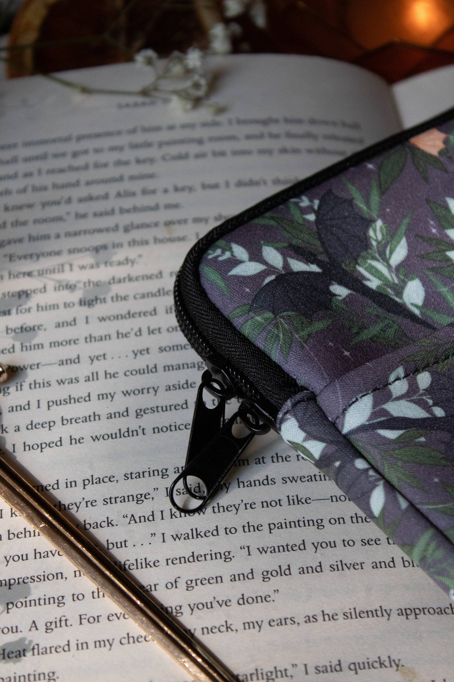 Fourth Wing Dragons Neoprene E-Reader/ Tablet Sleeve